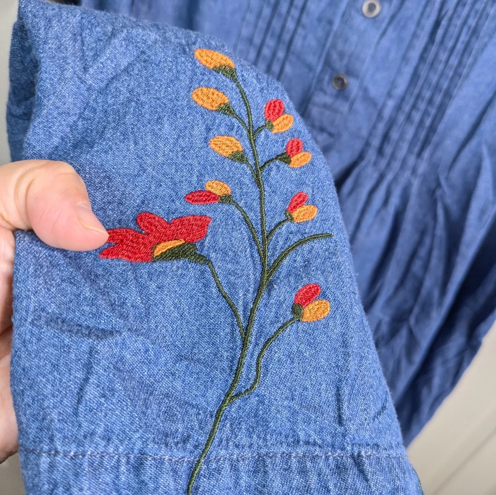 The Vermont Country Store Denim Maxi House Dress 1X Embroidered Floral Prairie - Picture 6 of 8